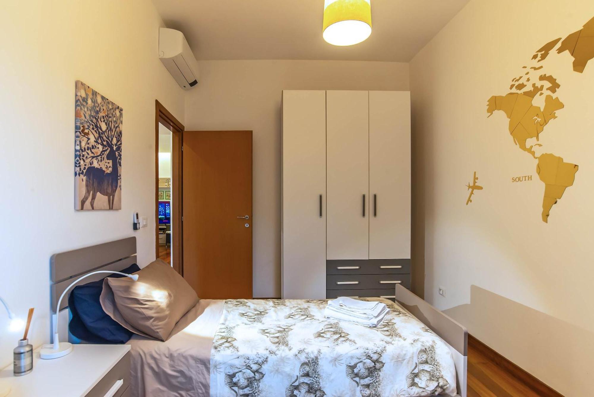 Viale Tirreno - Con Patio Apartment