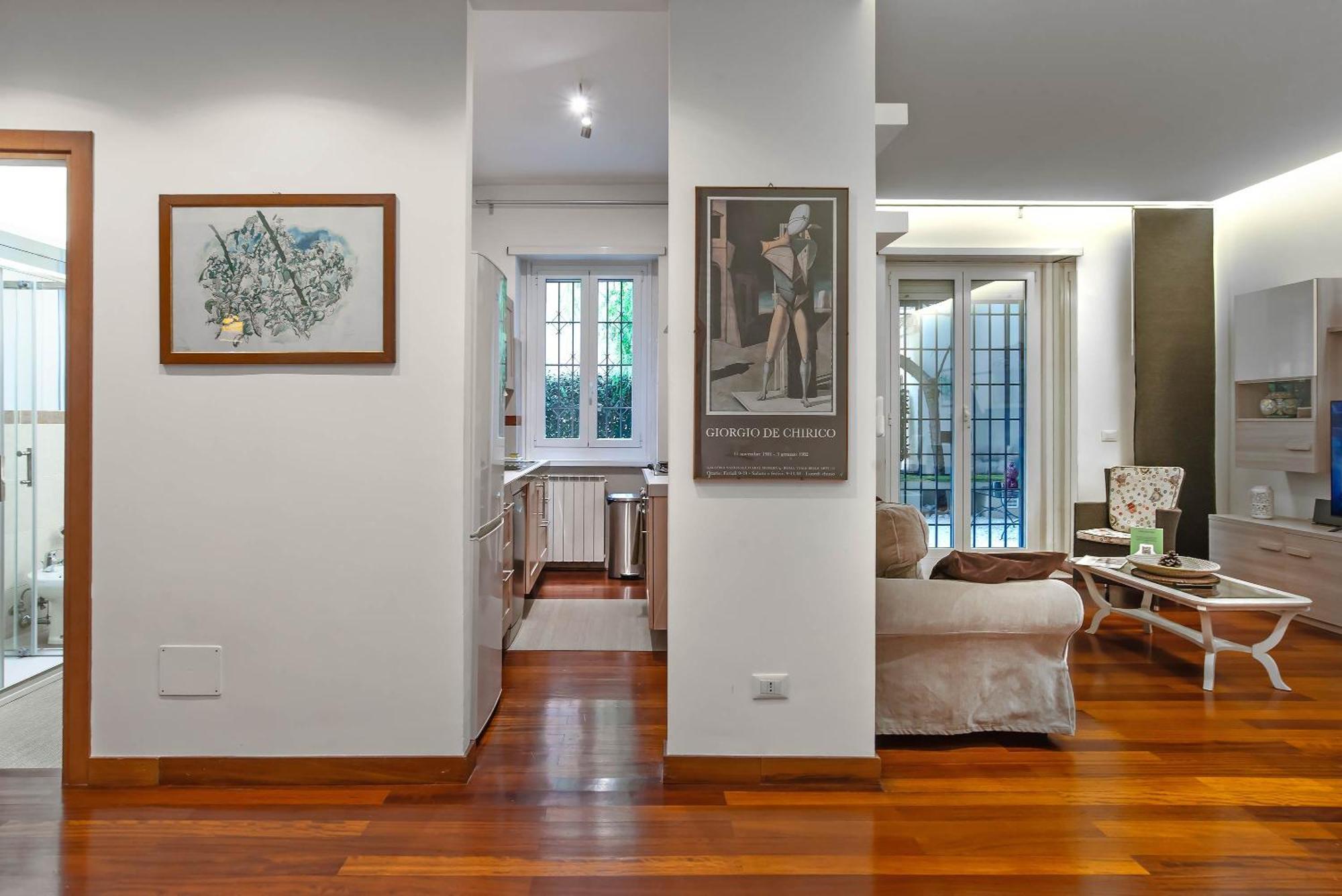 Viale Tirreno - Con Patio Apartment *
